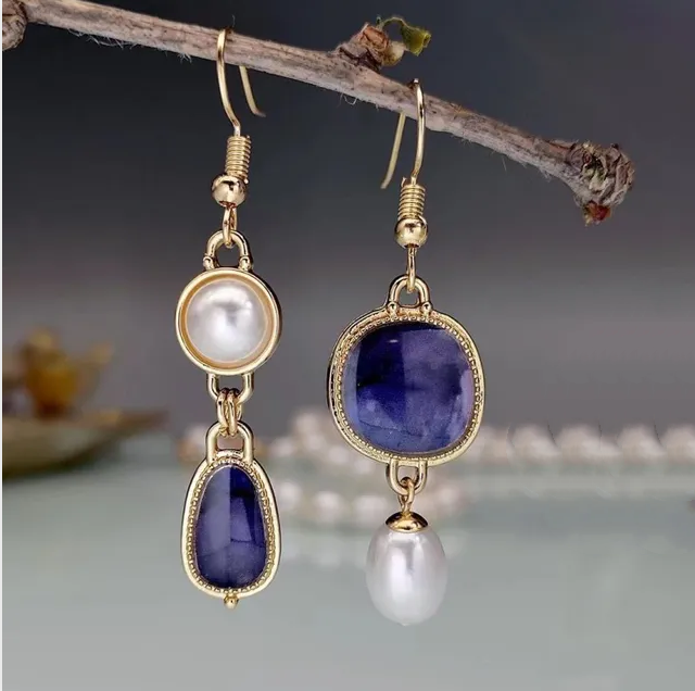 Sophia - Vintage Blue Stone Pearl Earrings